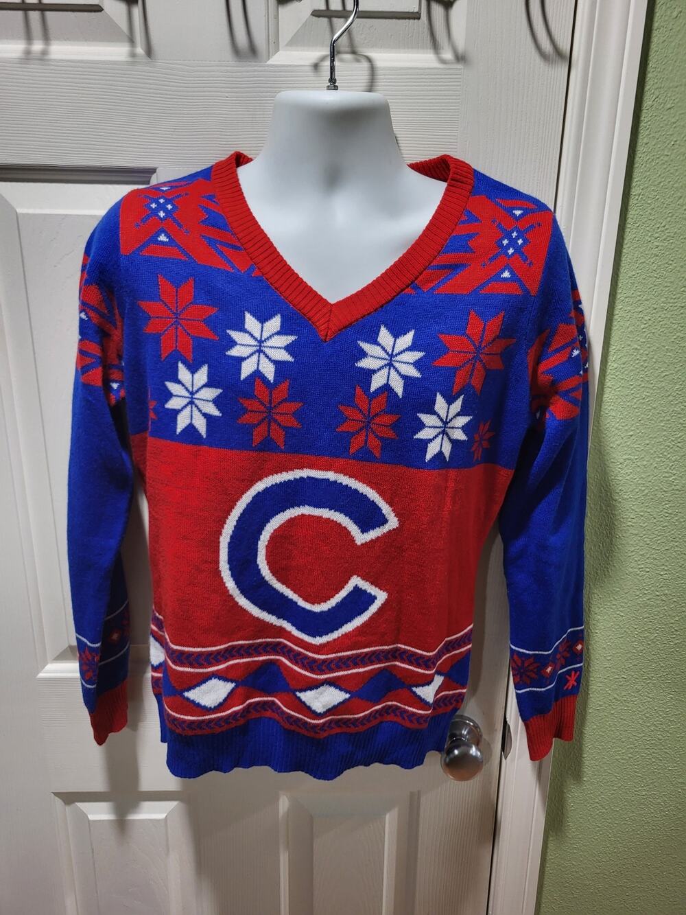 Chicago Cubs Christmas sweater